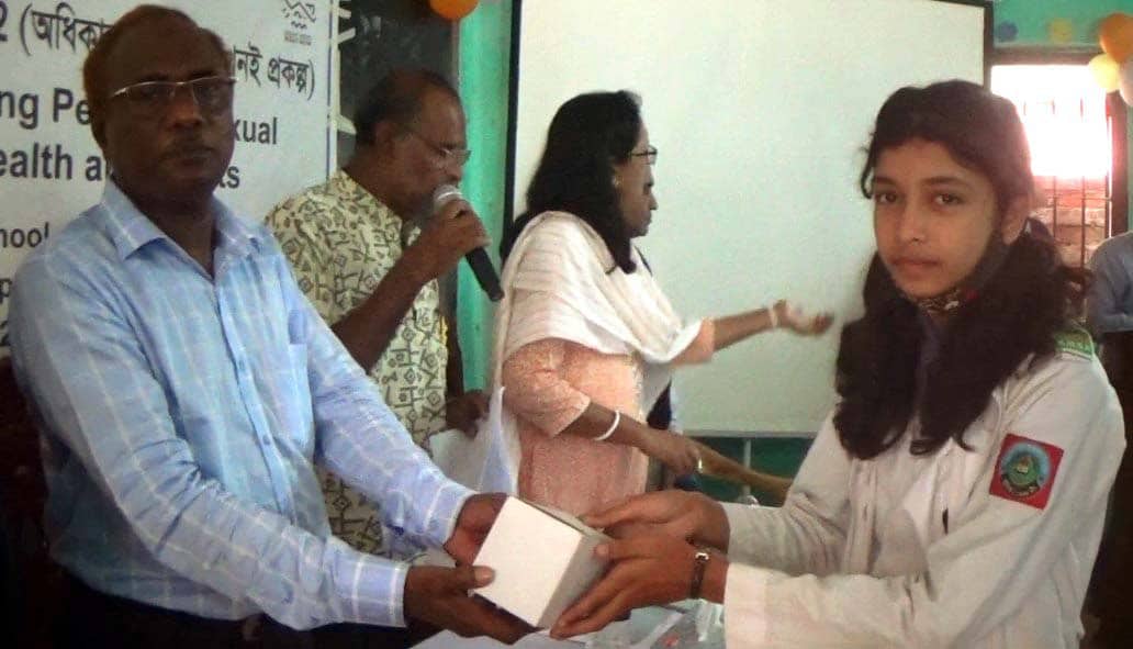 ব্রাক আয়োজিত আদর্শ উচ্চ বিদ্যালয়ে নলেজ ফেয়ার অনুষ্ঠিত