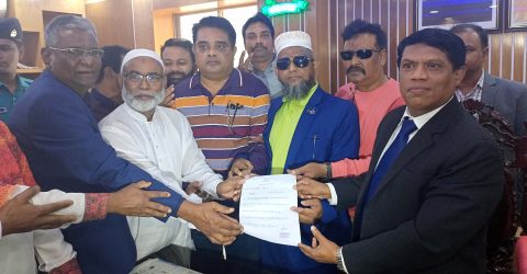 রসিক নির্বাচনে জাতীয় পার্টির প্রার্থী মোস্তফার মনোনয়নপত্র দাখিল