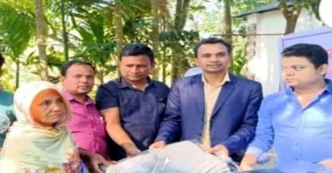 কাউনিয়ায় শীতার্ত মানুষের পাশে  হ্যাল্পিং হ্যান্ডস বিডি