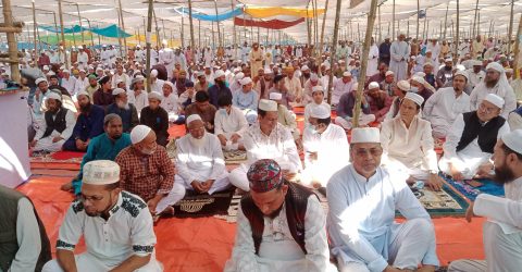 রংপুরের ইজতেমায় জুমার নামাজে মানুষের ঢল