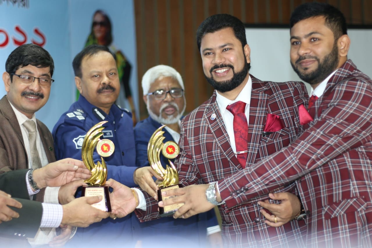 রংপুরের সর্বোচ্চ করদাতা দুই ভাই তানবীর ও তৌহিদের হার না মানা গল্প