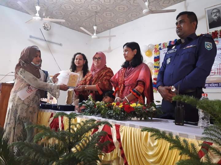 পীরগঞ্জে আন্তর্জাতিক নারী নির্যাতন প্রতিরোধ ও বেগম রোকেয়া দিবস পালিত