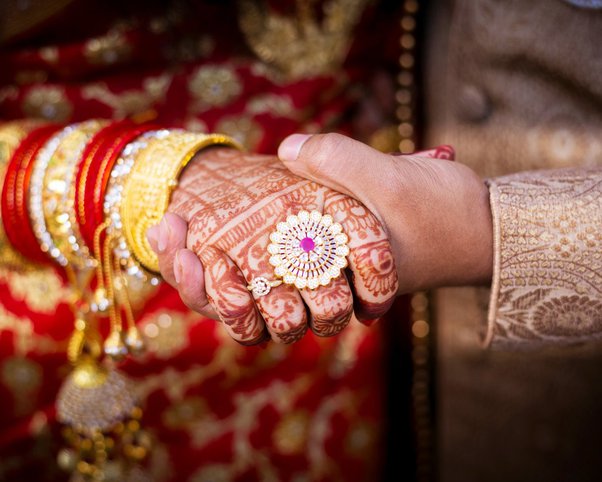 ১০ বিয়ে করেও মনের মতো স্বামী পাচ্ছেন না মরজিনা, দেনমোহর আদায় ৭১ লাখ!