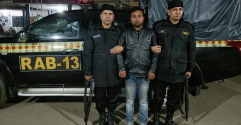 অনলাইনে ভেটেনারি মেডিসিন বিক্রয়ের নামে লাখ লাখ টাকা হাতিয়ে নেয় নাহিদা হাসান