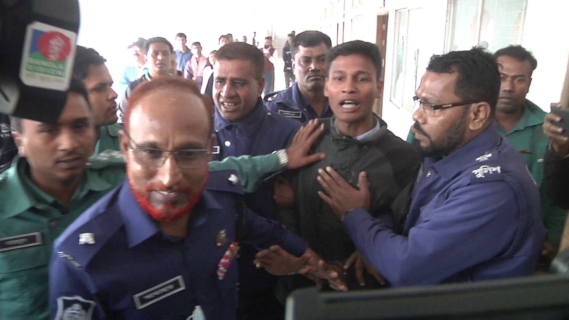রংপুরে ধর্মীয় অনুভূতিতে আঘাতের ঘটনায় পরিতোষের ১১ বছর কারাদণ্ড