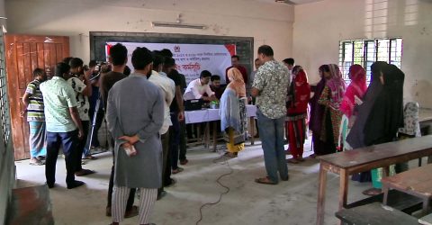 ইভিএমে ভোট বিরম্বণা দুরীকরণে রংপুরে শুরু হয়েছে বায়োমেট্রিক পাইলটিং
