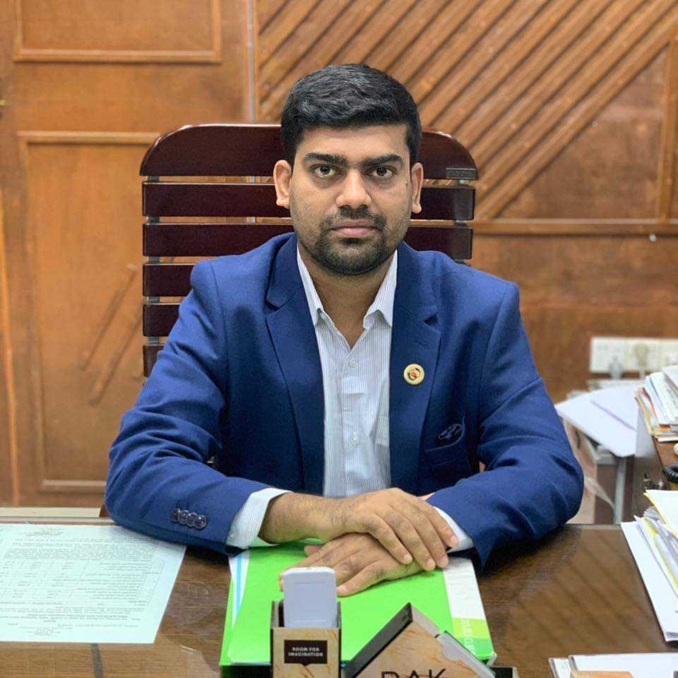 ৩১তম বিসিএস অল ক্যাডার এসোসিয়েশনের যুগ্ম সাধারণ সম্পাদক হলেন দিনাজপুর গণপূর্তের নির্বাহী প্রকৌশলী আব্দুল্লাহ আল মামুন রনি