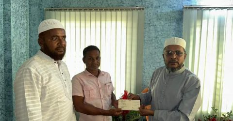 ৯০ দশকের ছাত্রলীগ নেতা শফিকুল ইসলাম শফির পাশে মওলা