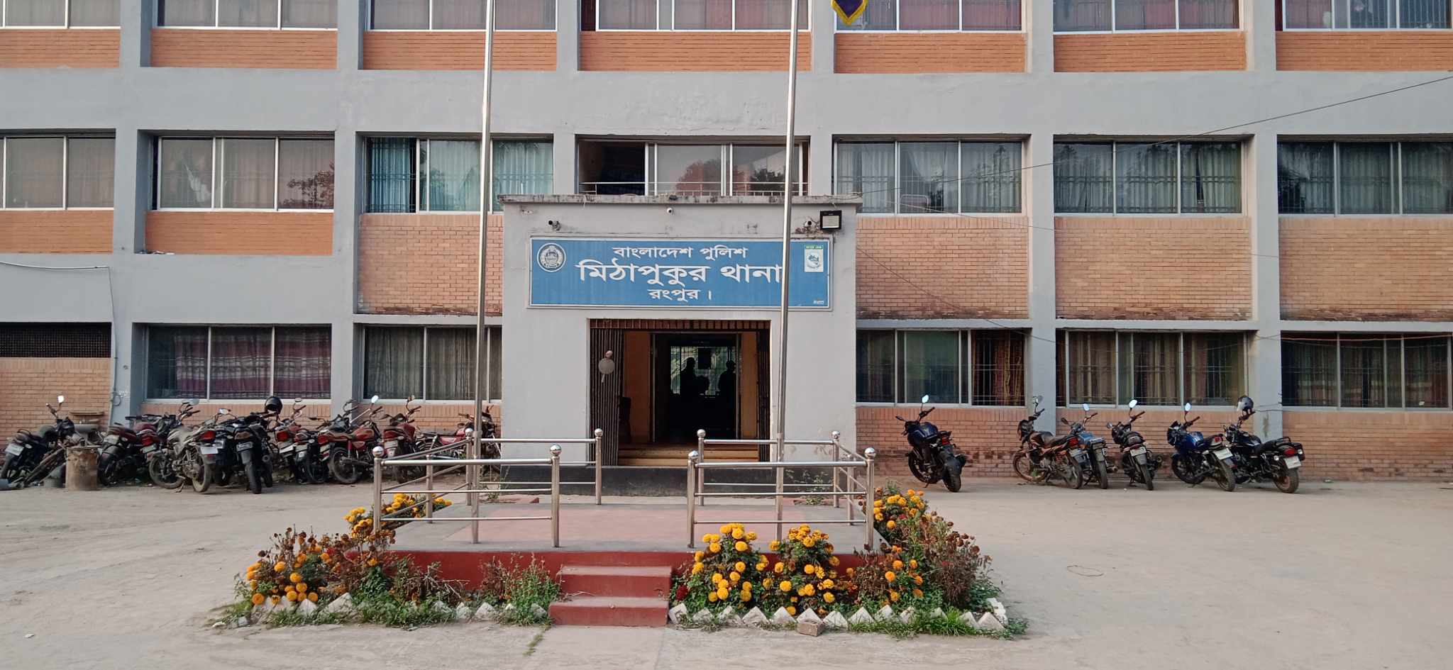 মিঠাপুকুরে সাজানো মামলায় দুই শ্রমিক কারাগারে, সুষ্ঠু তদন্তের দাবি ভুক্তভোগীদের!