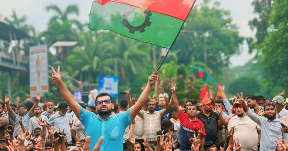 মামলা, কারাবরণ আর নির্বাসনের গল্প পেরিয়ে আলোচনায় যুবদল নেতা সাজ্জাদুল মিরাজ