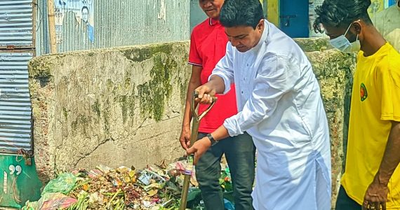 ৮ ঘণ্টার মধ্যেই বর্জ্য অপসারণ করলেন রসিক প্রশাসক 